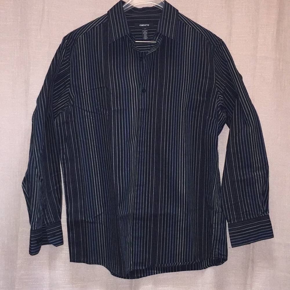 Claiborne men’s button down long sleeve short